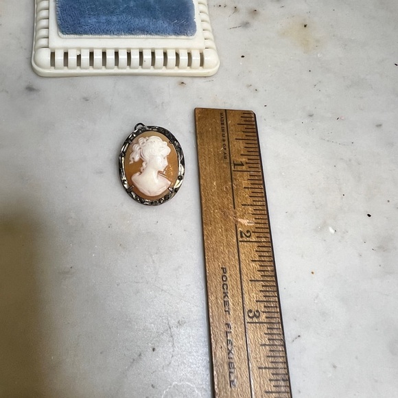 Antique Cameo Pendant/Brooch Combo 800 silver Marcasite Carved Shell Oval - Picture 3 of 6